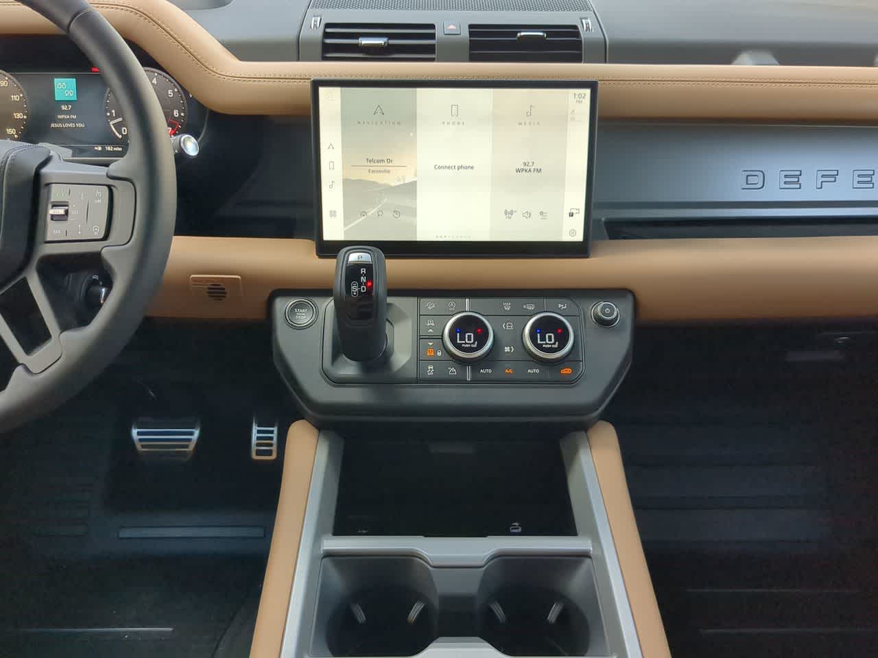 2025 Land Rover Defender 130 30