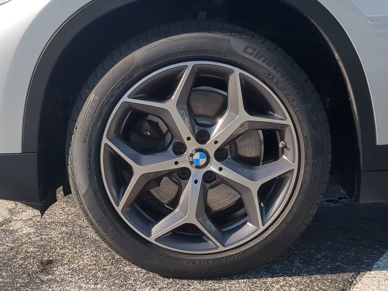 Thumbnail: 2019 BMW X1 - 14