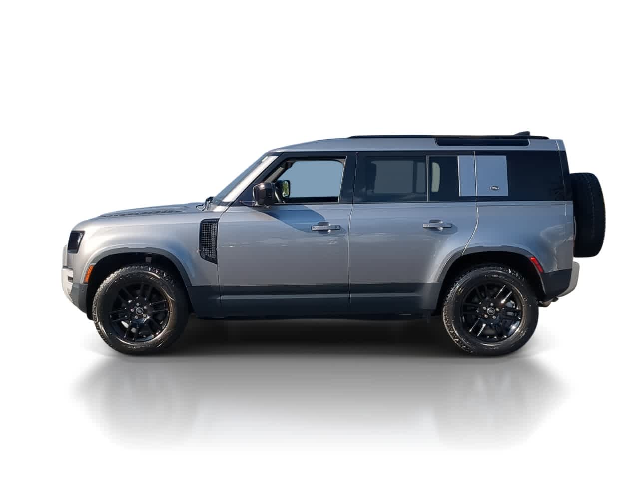 Thumbnail: 2020 Land Rover Defender - 5