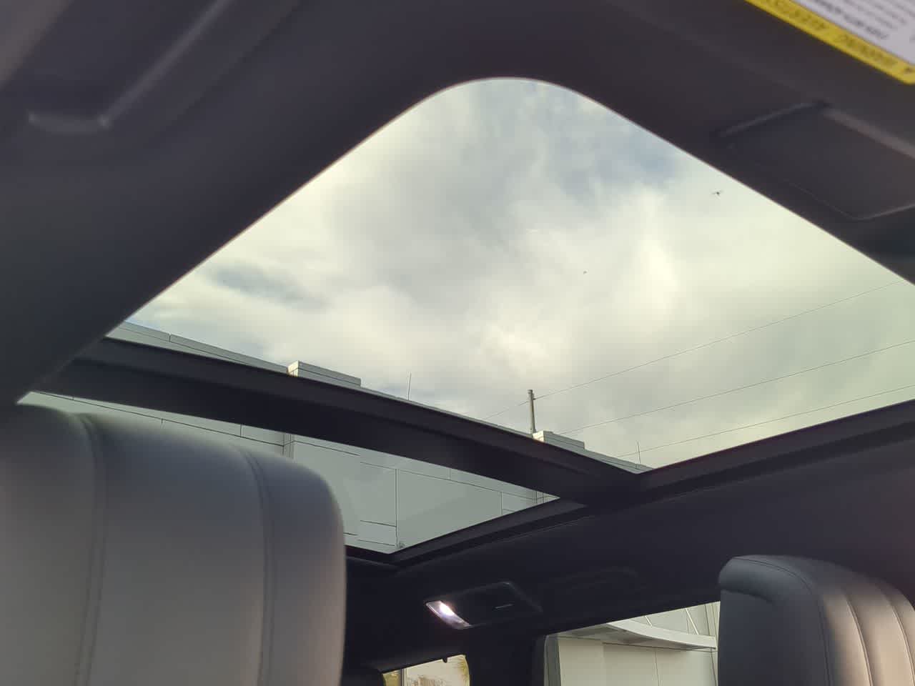 Thumbnail: 2022 Land Rover Range Rover Sport - 19