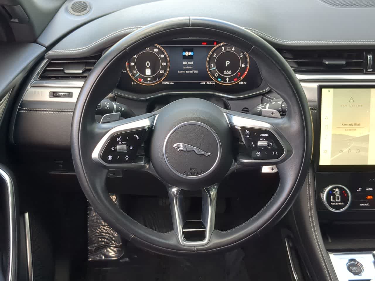 Thumbnail: 2025 Jaguar F-Pace - 23