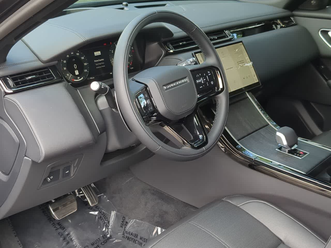 Thumbnail: 2026 Land Rover Range Rover Velar - 10