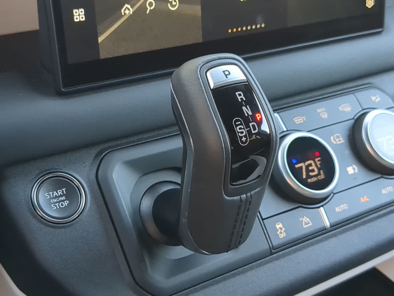 Thumbnail: 2025 Land Rover Defender - 34