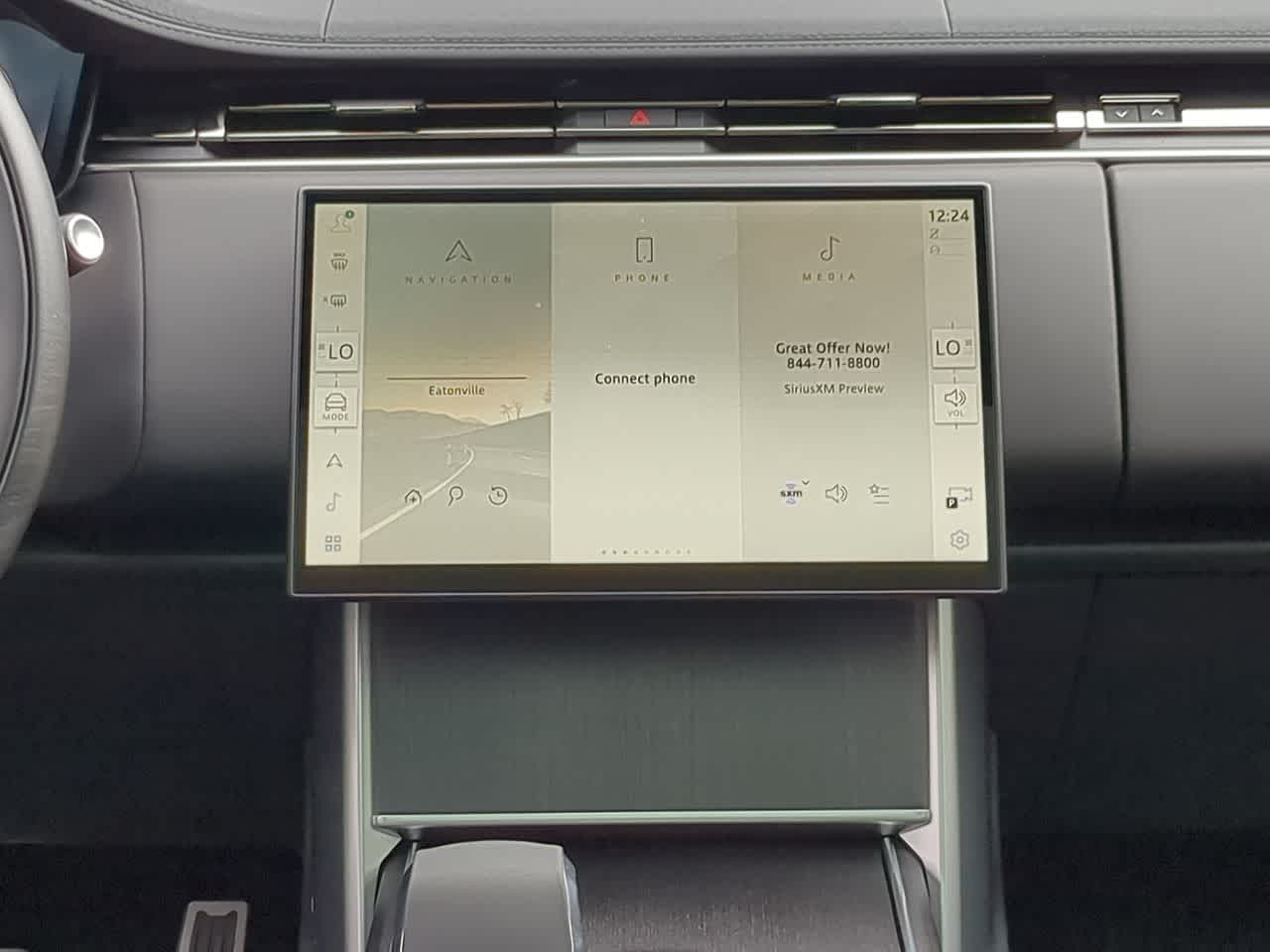 Thumbnail: 2025 Land Rover Range Rover - 30