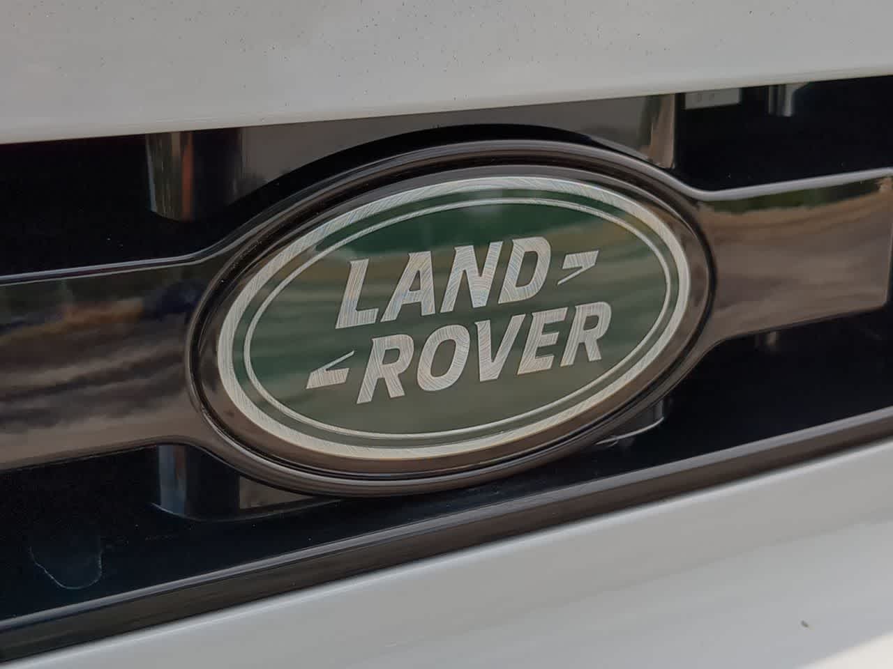 Thumbnail: 2025 Land Rover Defender - 12
