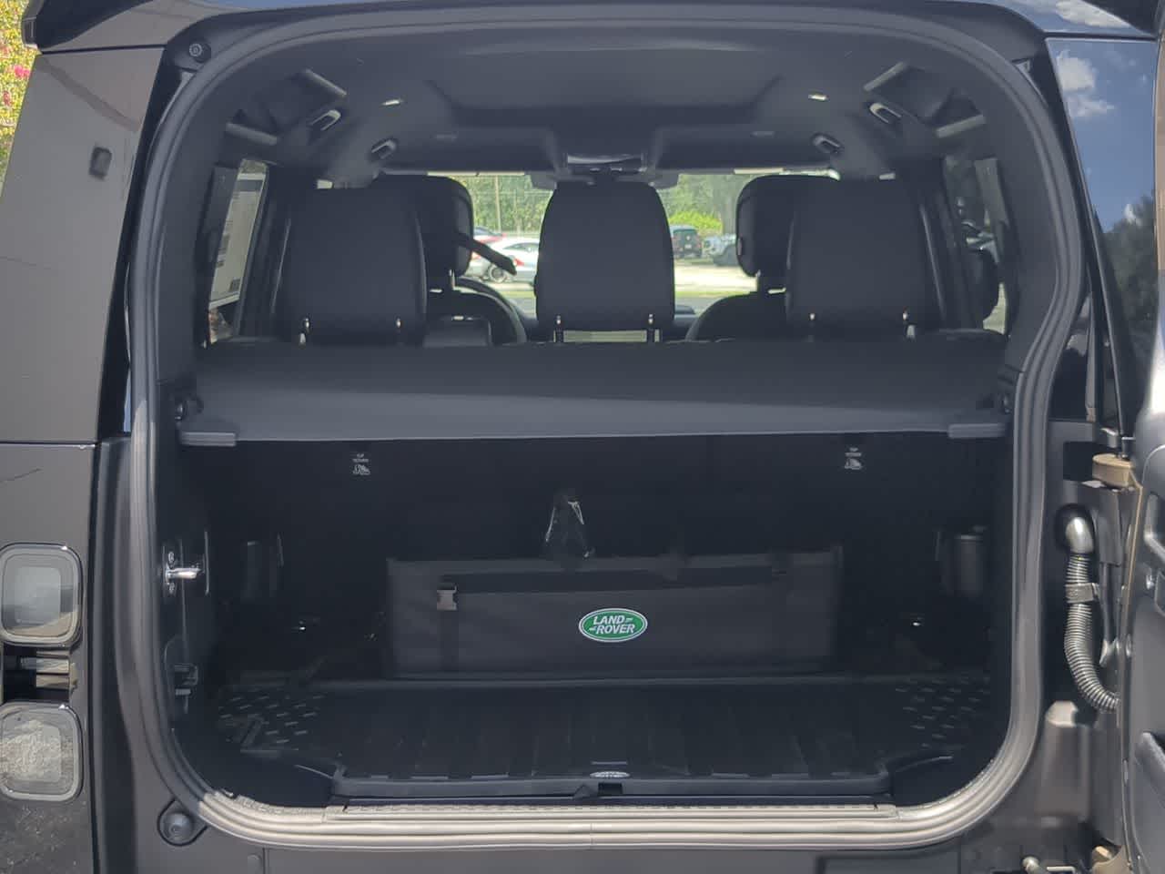 Thumbnail: 2026 Land Rover Defender - 37