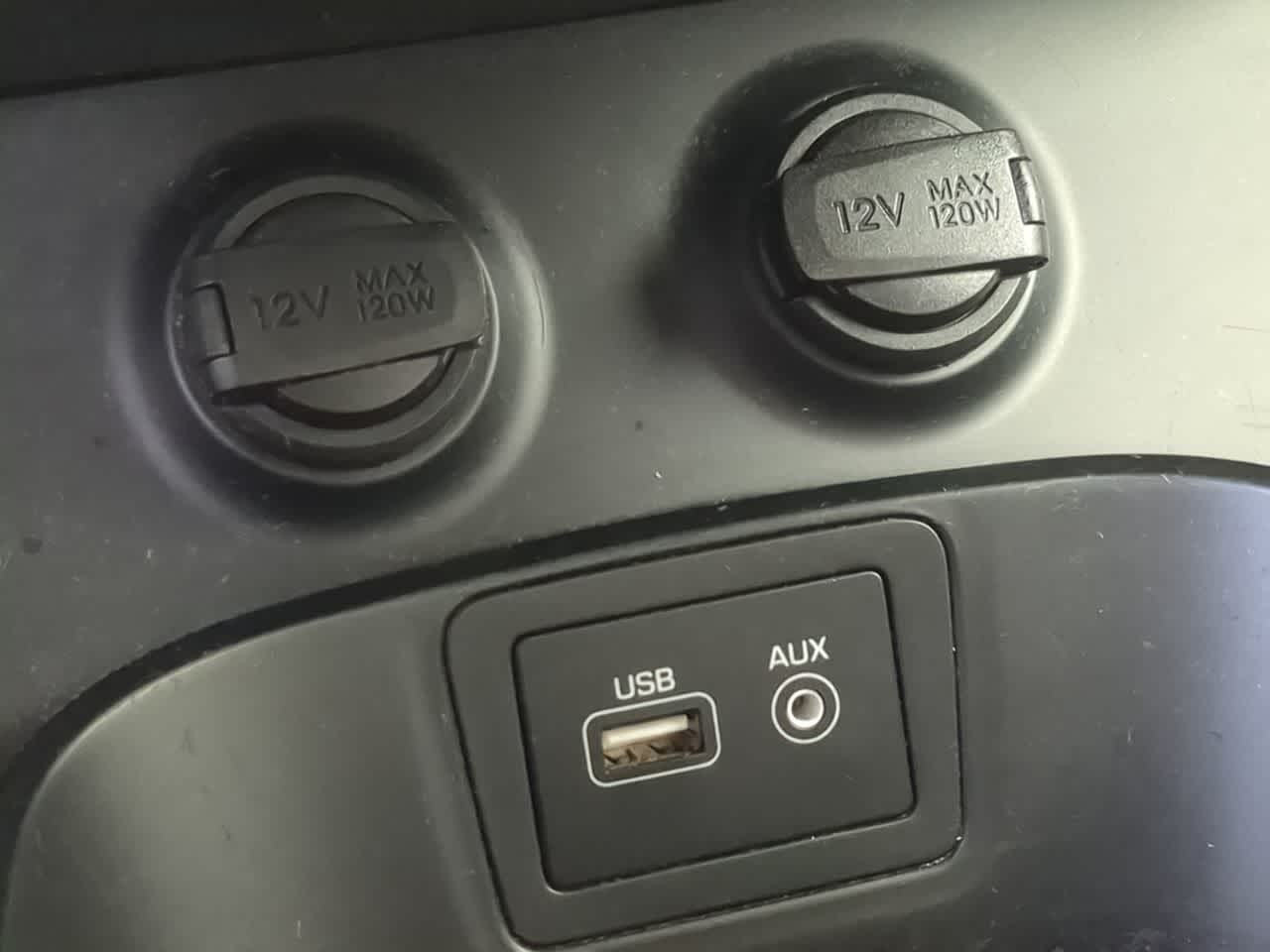 Thumbnail: 2017 Hyundai Santa Fe - 30