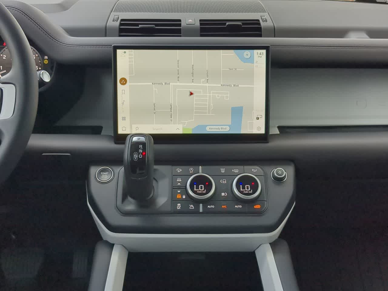 Thumbnail: 2025 Land Rover Defender - 30