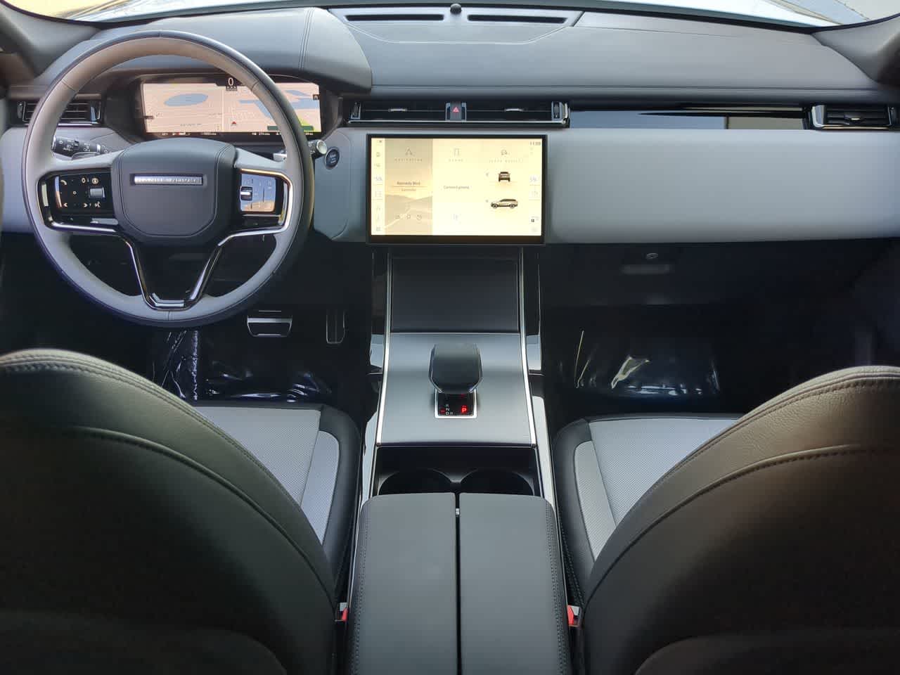 Thumbnail: 2026 Land Rover Range Rover Velar - 15