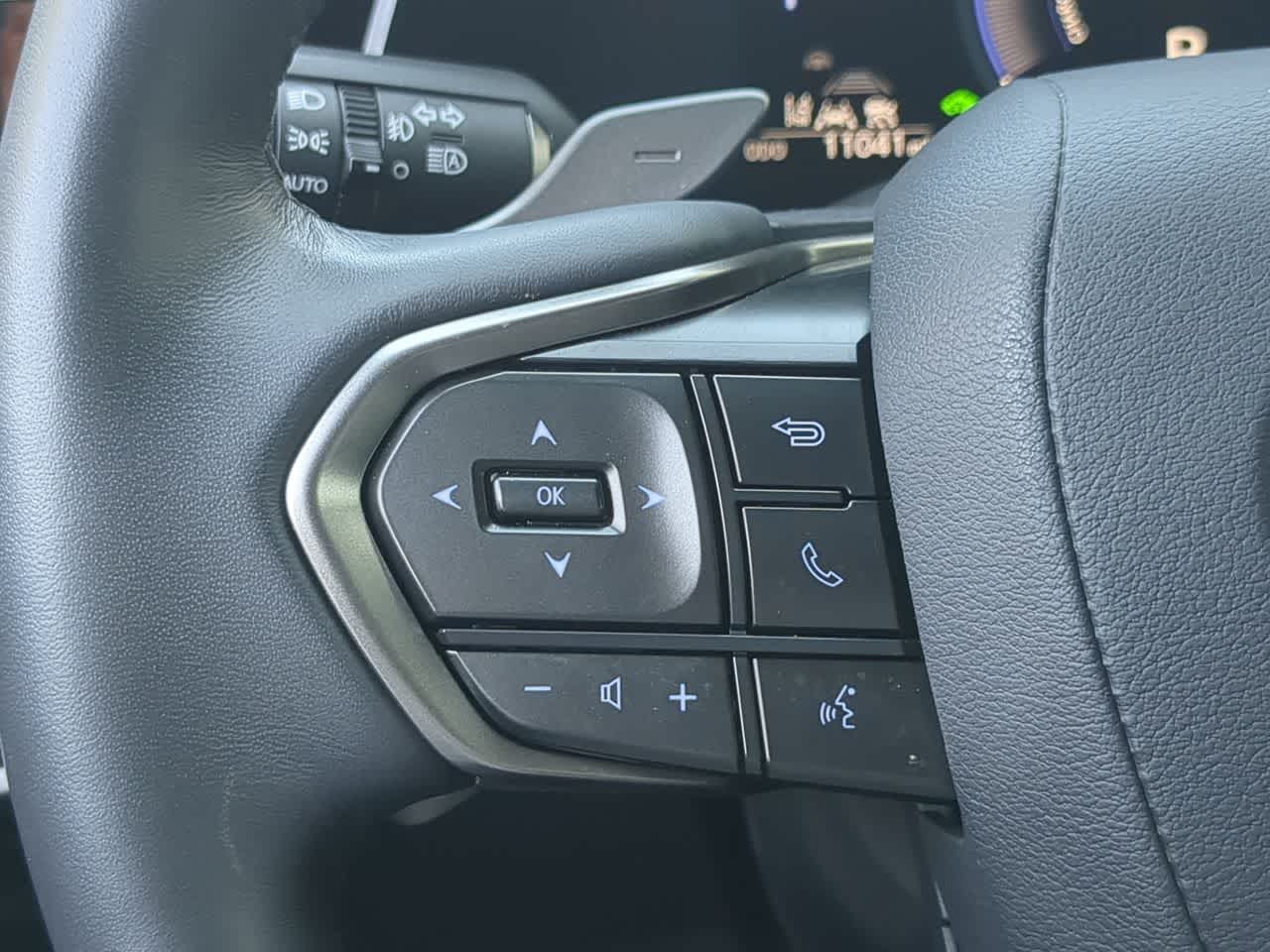 Thumbnail: 2024 Lexus RX - 26