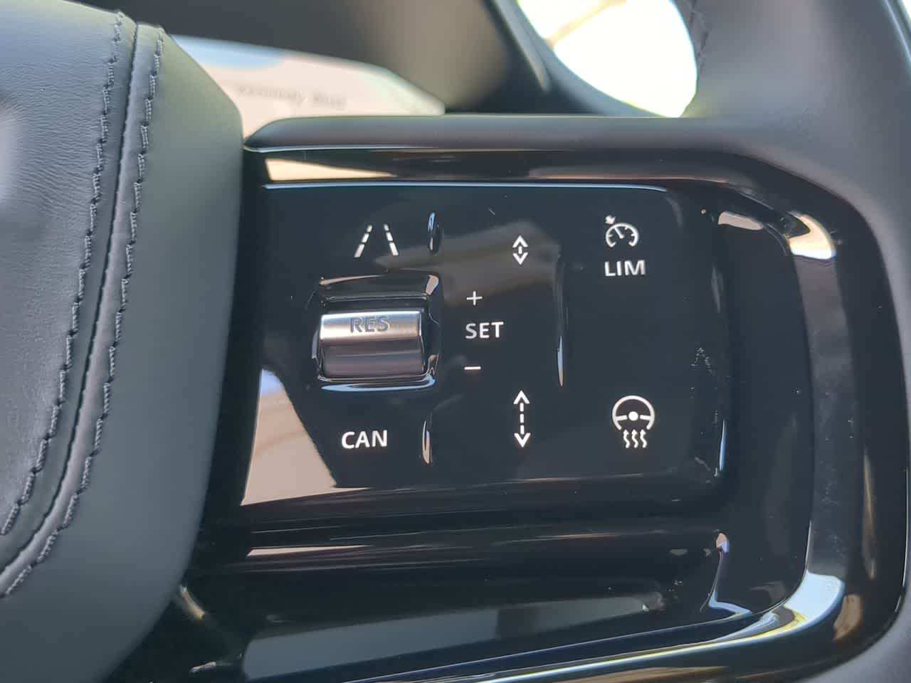 Thumbnail: 2026 Land Rover Range Rover Sport - 27