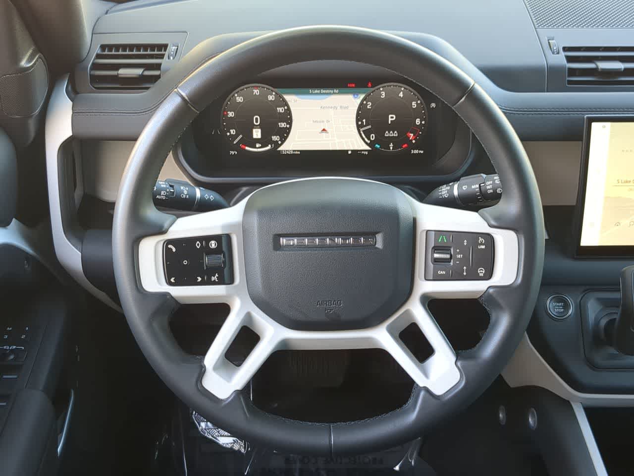 Thumbnail: 2025 Land Rover Defender - 24