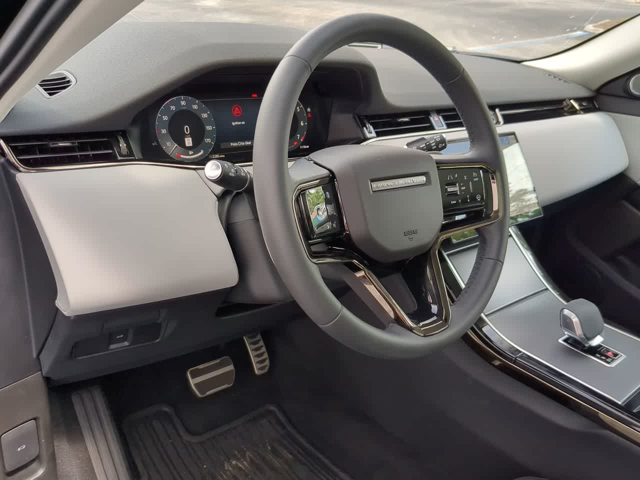 Thumbnail: 2025 Land Rover Range Rover Evoque - 10