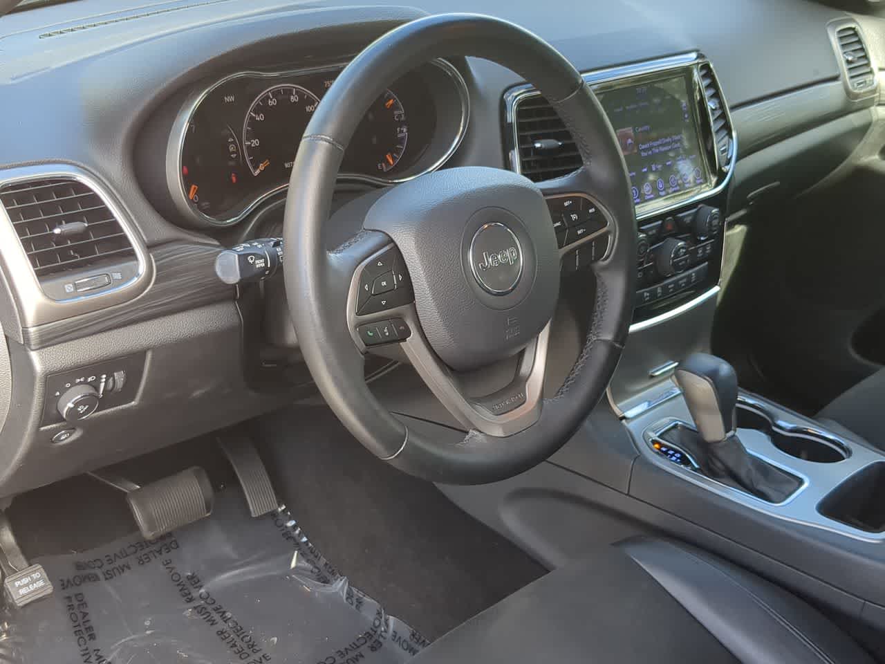 Thumbnail: 2019 Jeep Grand Cherokee - 10