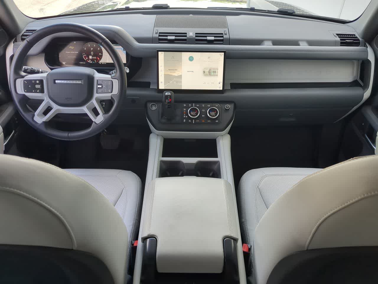 Thumbnail: 2025 Land Rover Defender - 15