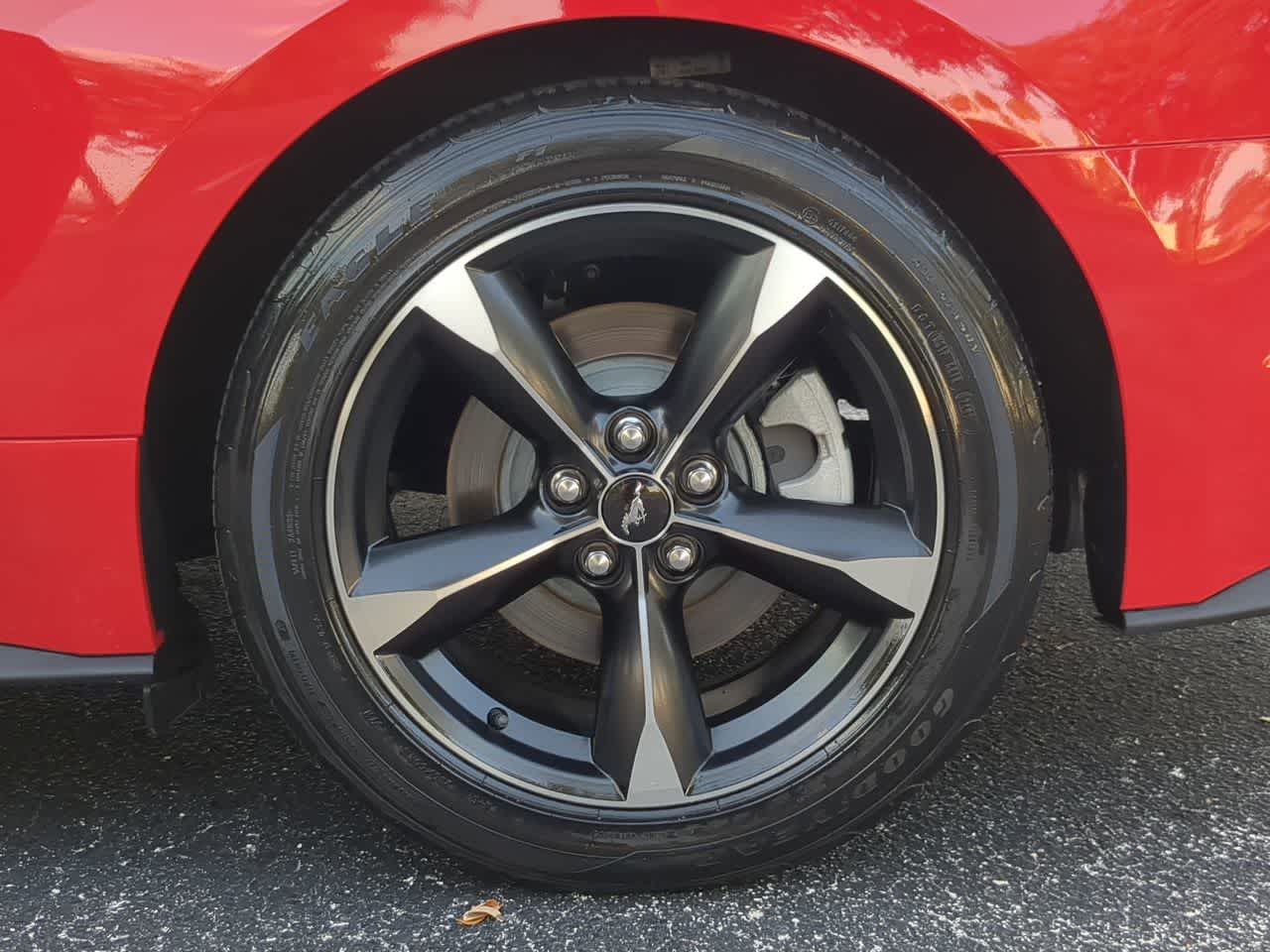 Thumbnail: 2019 Ford Mustang - 13