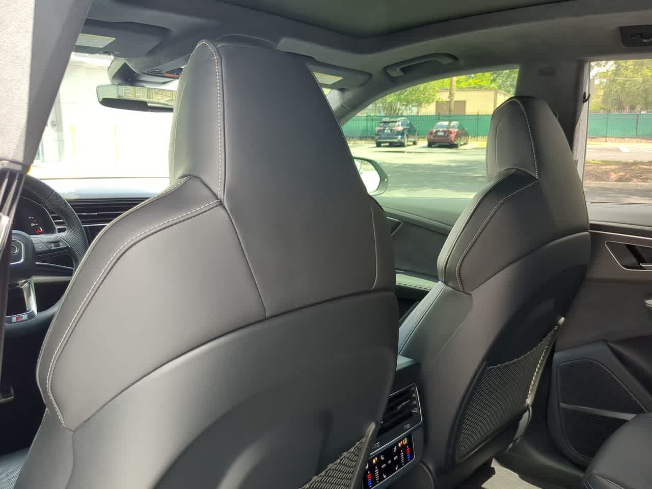 2024 Audi SQ8 Prestige 18