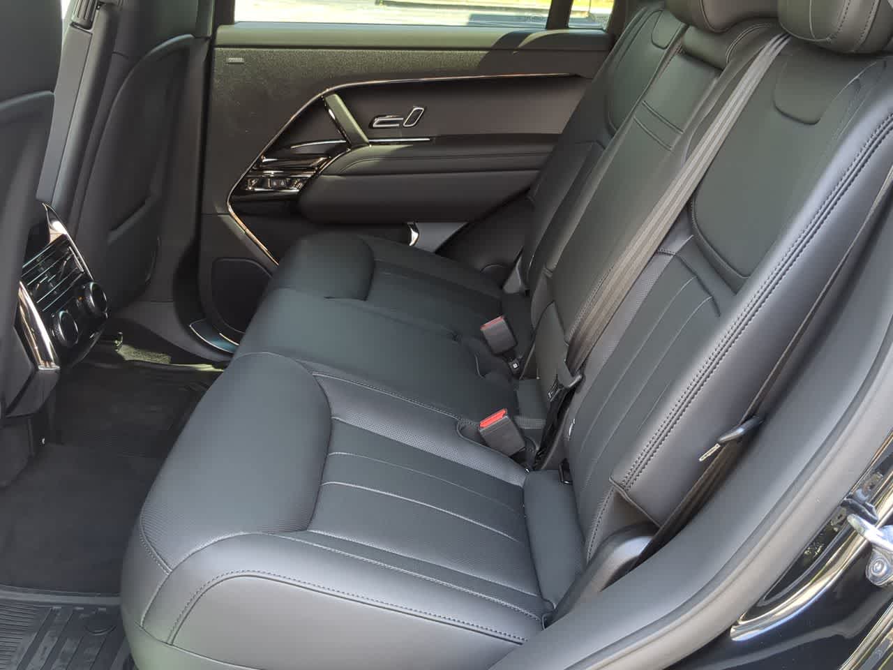 Thumbnail: 2026 Land Rover Range Rover Sport - 21