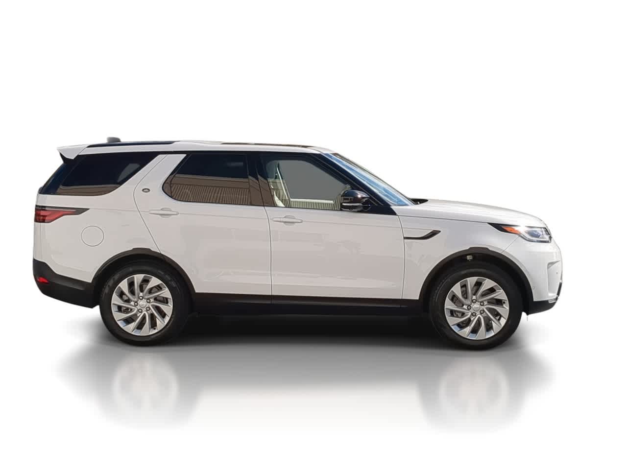 Thumbnail: 2025 Land Rover Discovery - 9