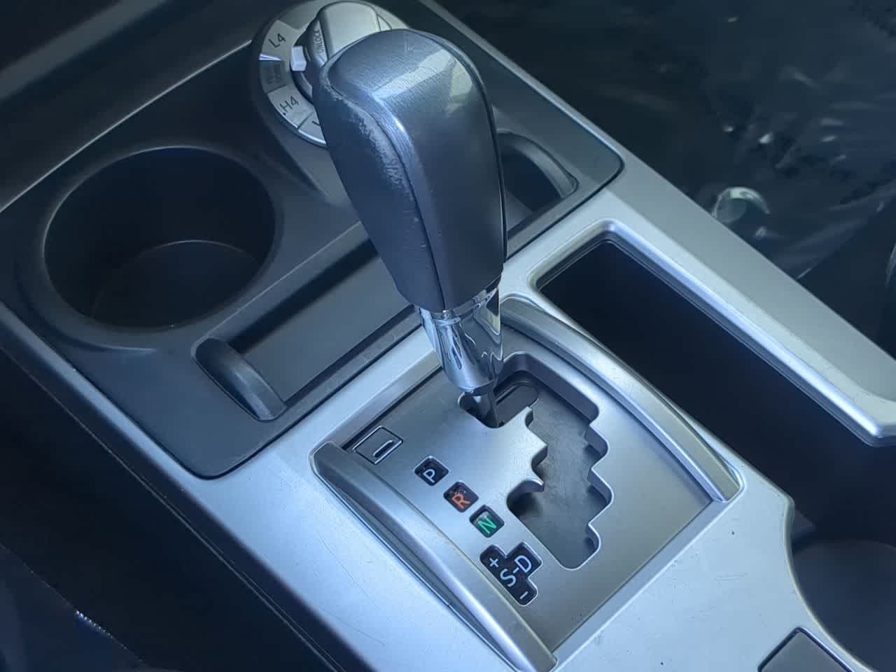 Thumbnail: 2016 Toyota 4Runner - 31