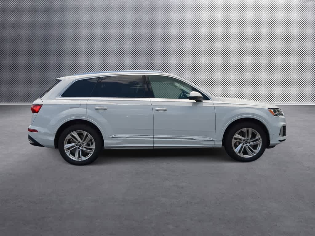 2023 Audi Q7 Premium Plus 9