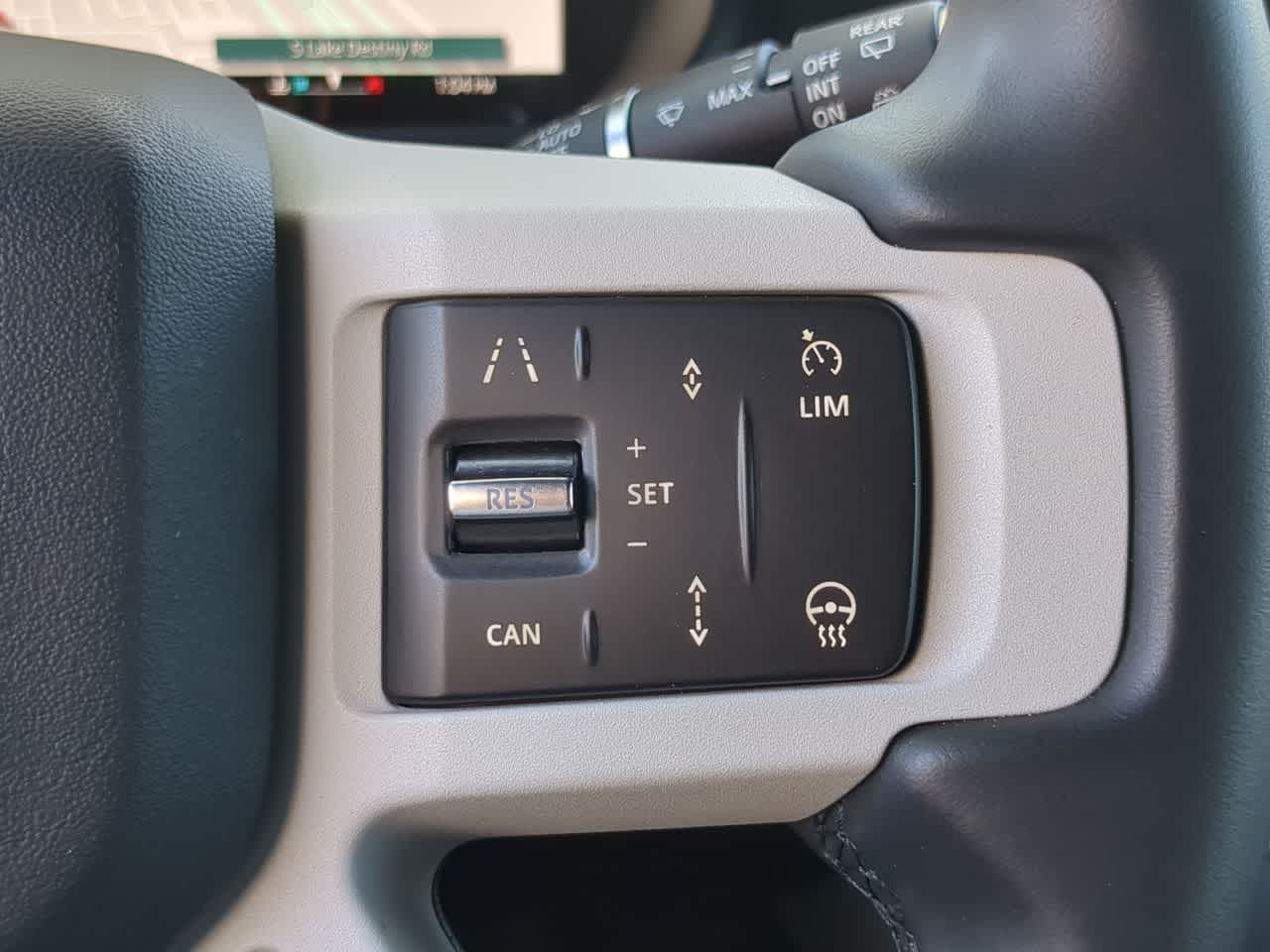 Thumbnail: 2025 Land Rover Defender - 26