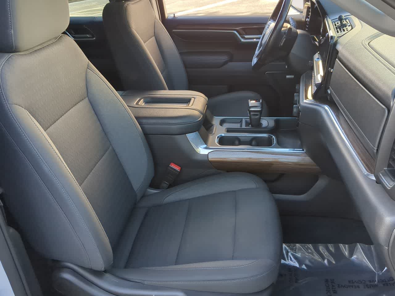 Thumbnail: 2022 Chevrolet Silverado 1500 - 22