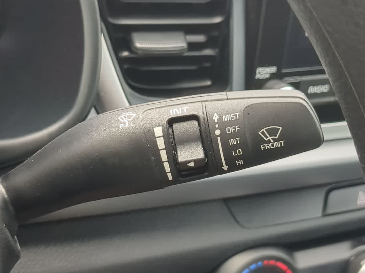 Thumbnail: 2023 Kia Rio - 25