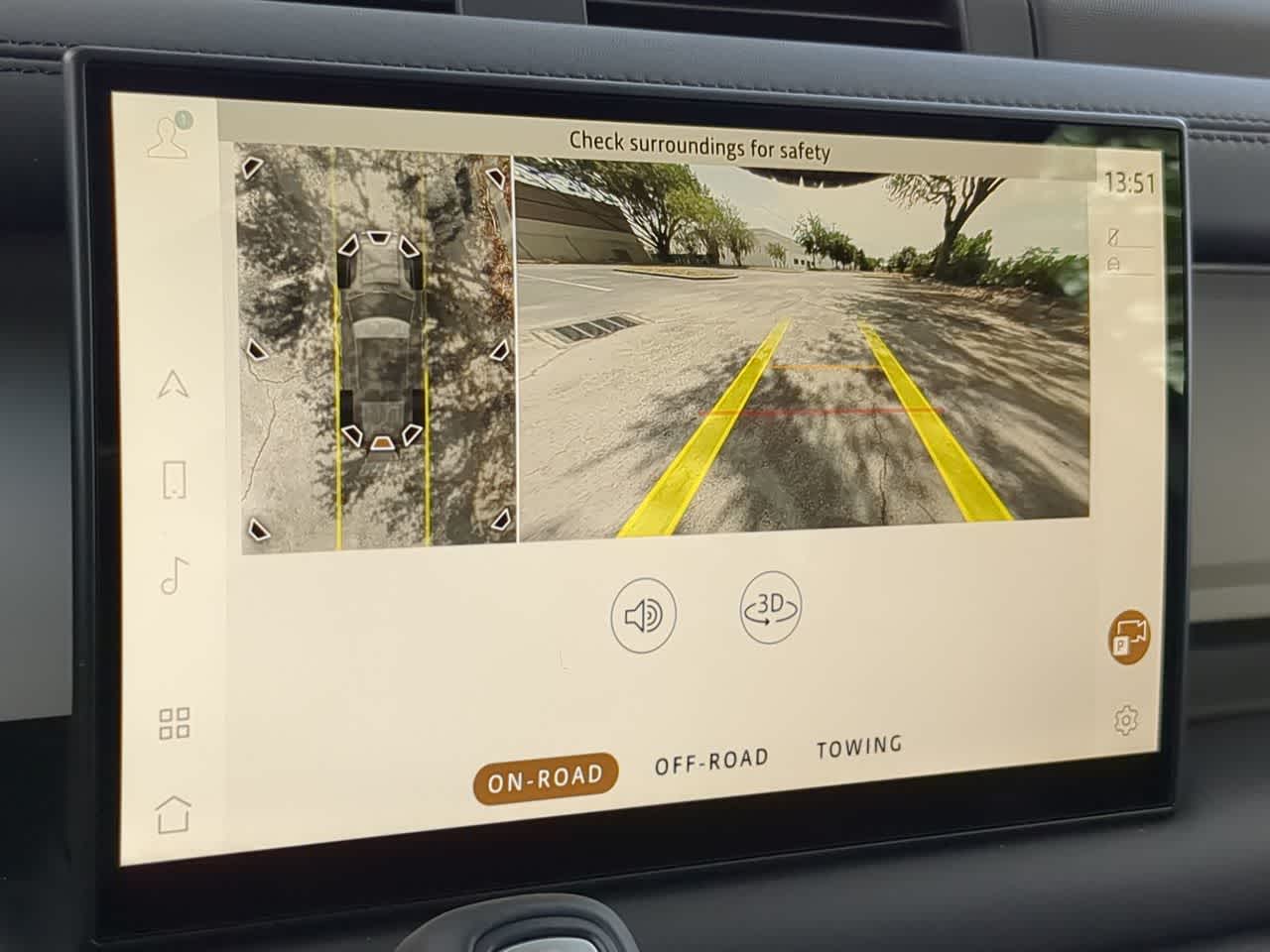 Thumbnail: 2025 Land Rover Defender - 32