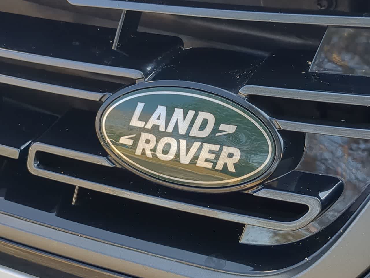 Thumbnail: 2026 Land Rover Range Rover Evoque - 11