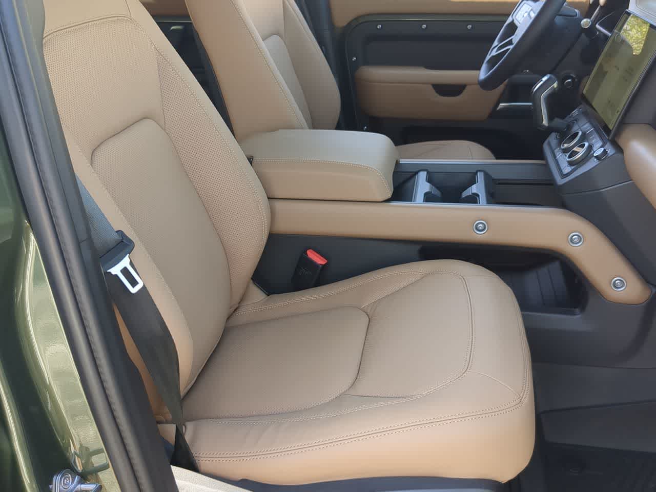 Thumbnail: 2026 Land Rover Defender - 24