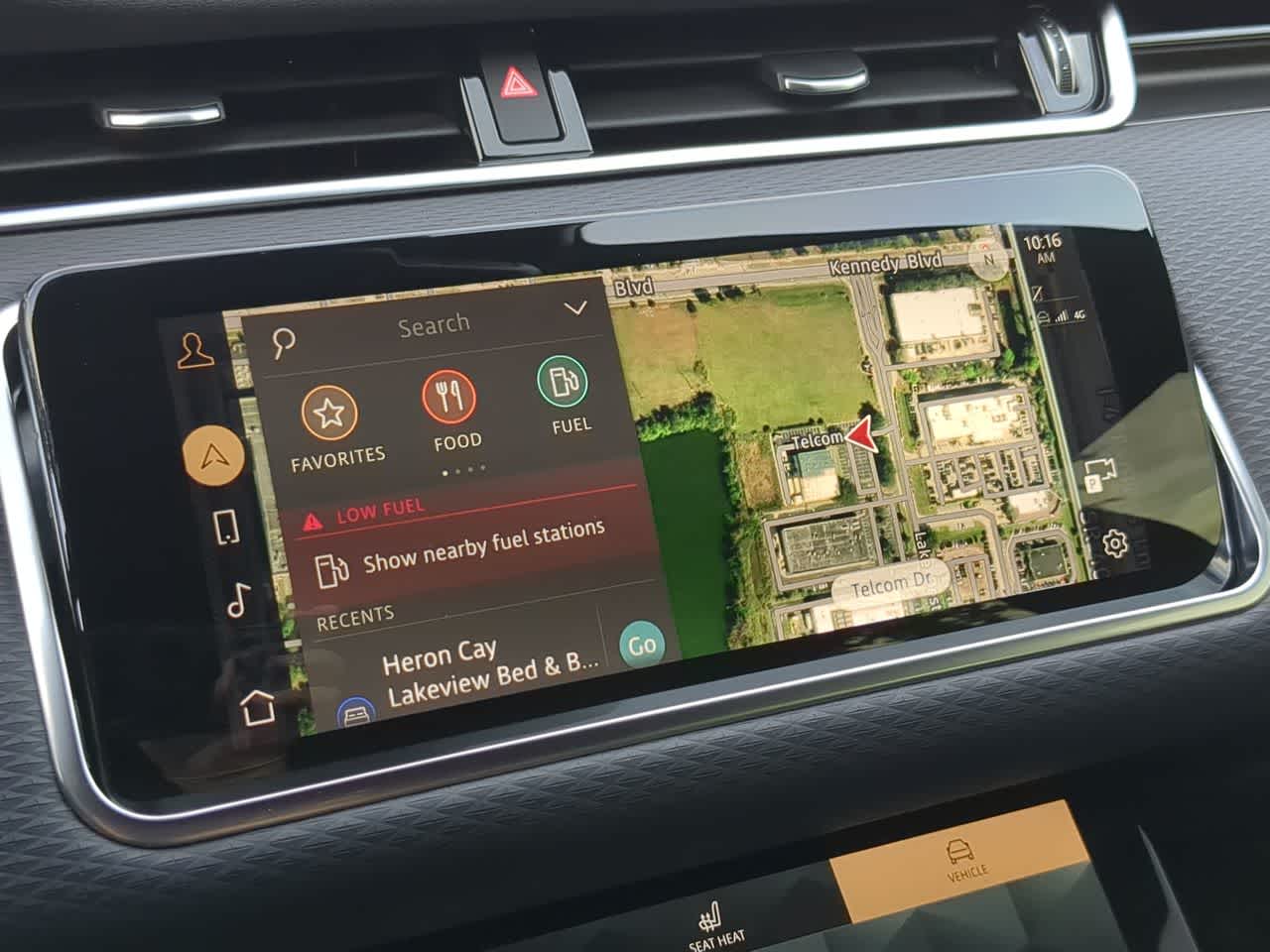 Thumbnail: 2023 Land Rover Range Rover Evoque - 30