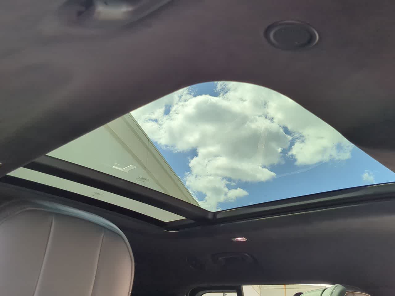 Thumbnail: 2026 Land Rover Defender - 20