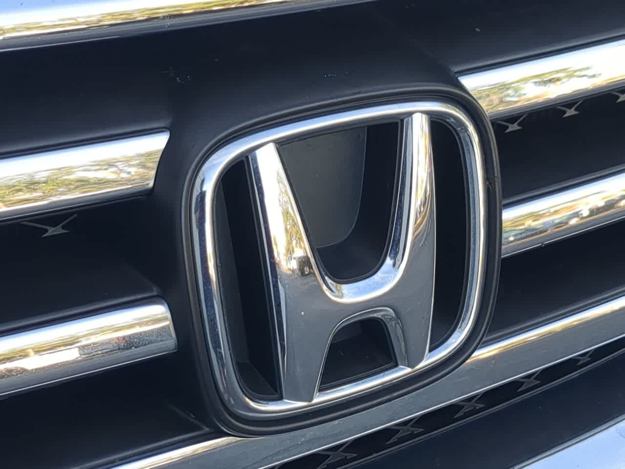 Thumbnail: 2015 Honda Pilot - 12