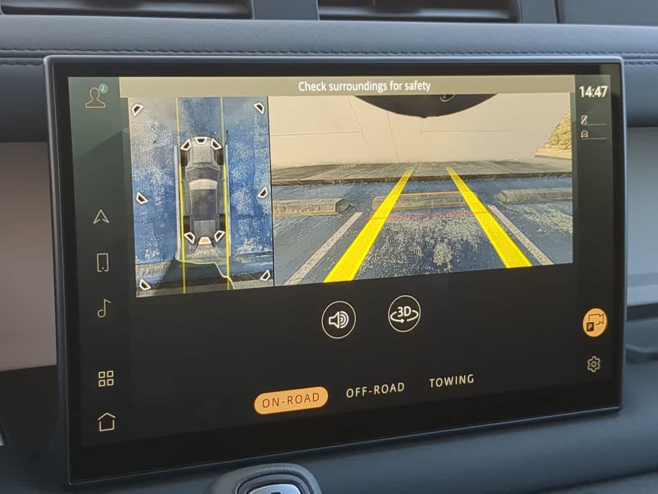 Thumbnail: 2025 Land Rover Defender - 32