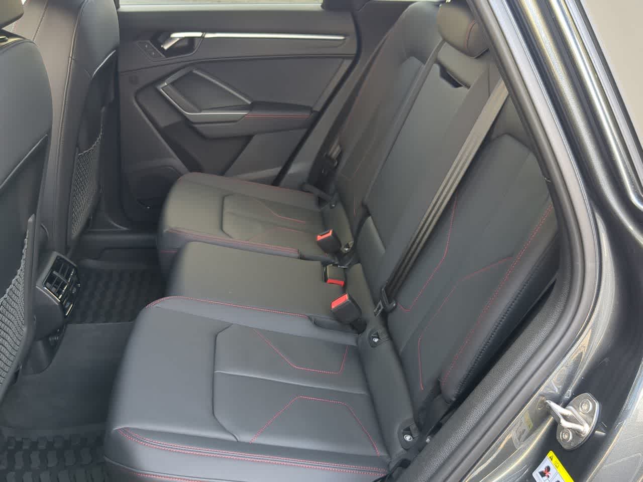 Thumbnail: 2025 Audi Q3 - 20