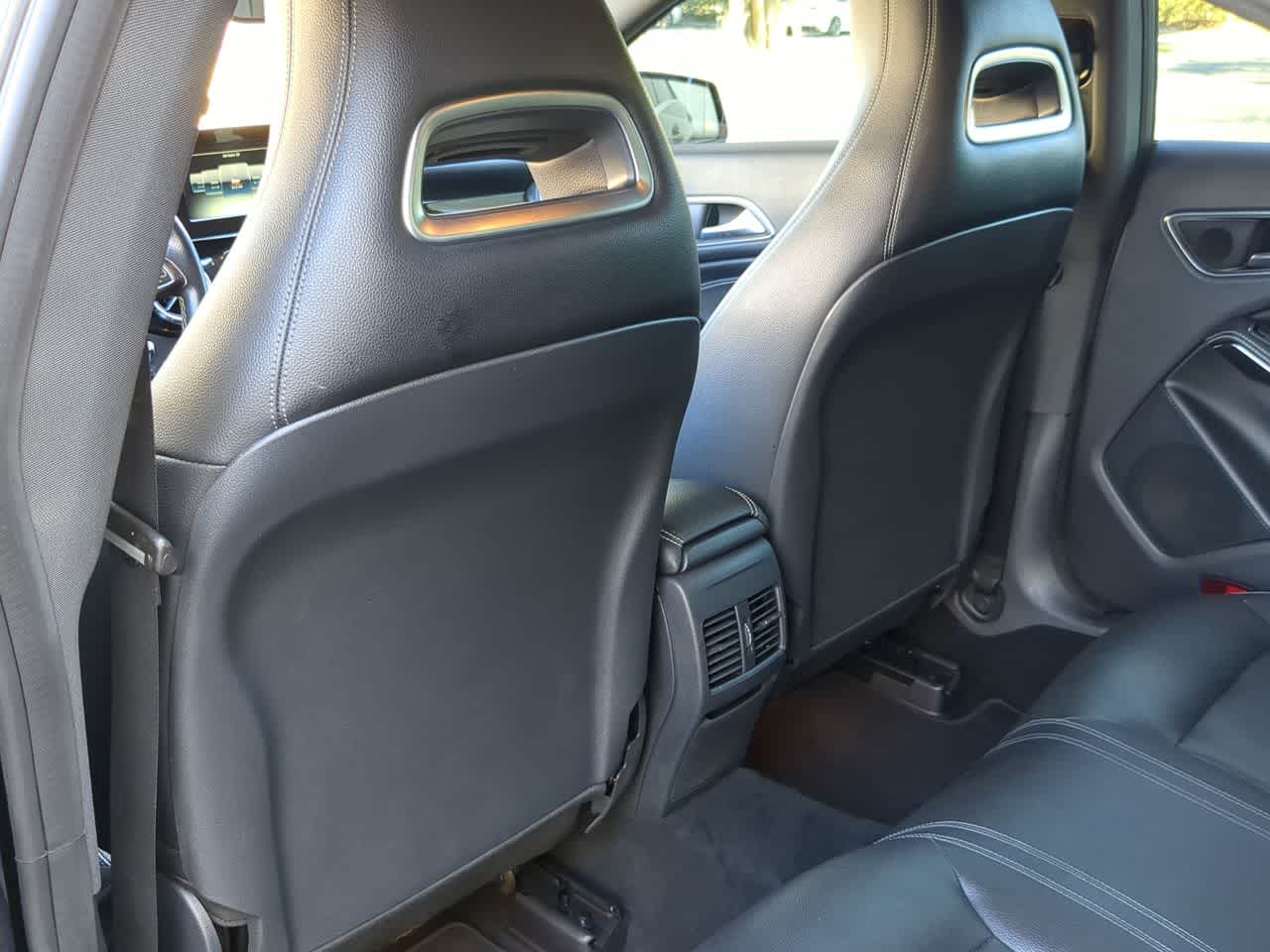 Thumbnail: 2016 Mercedes-Benz CLA - 18