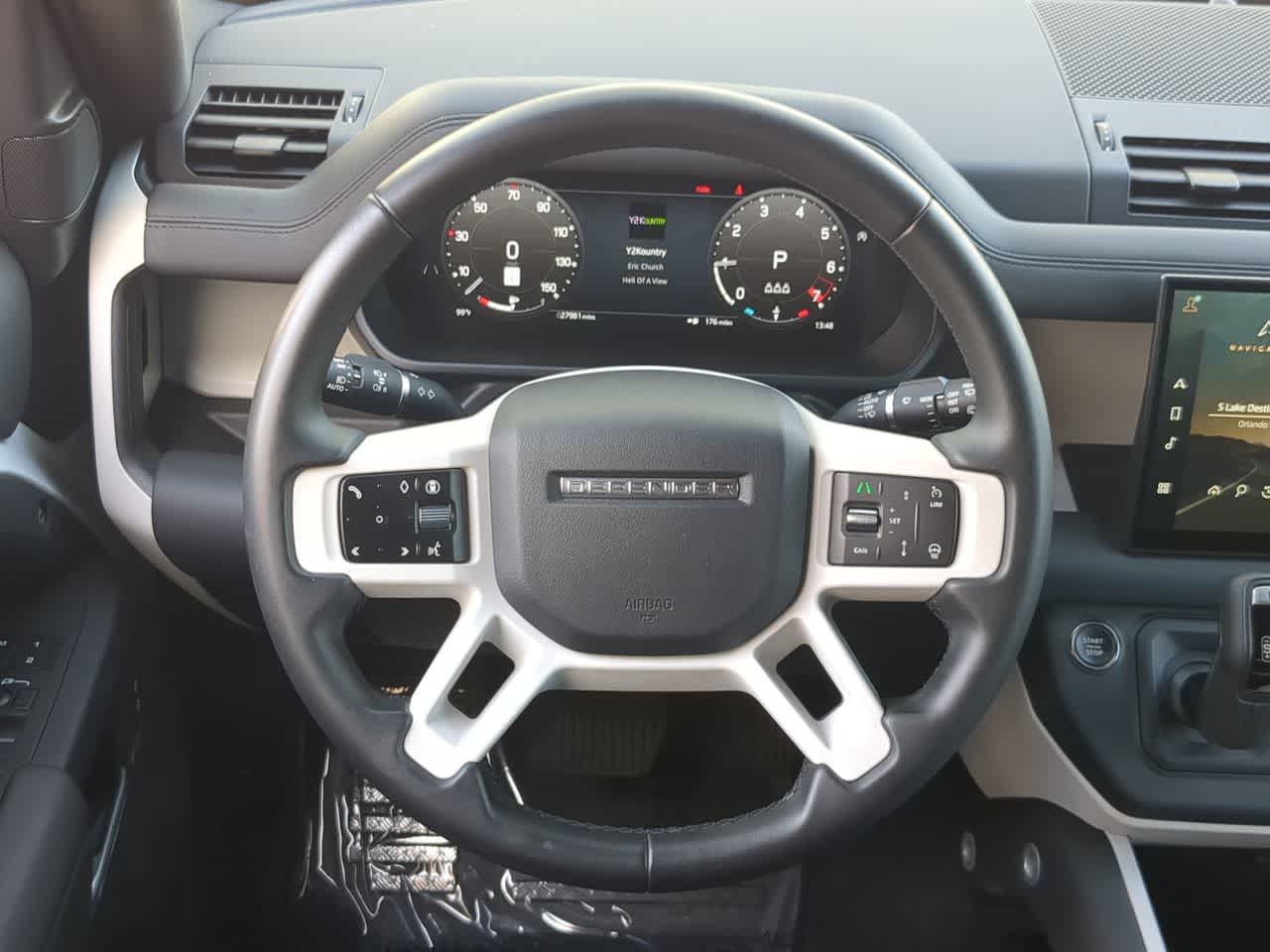 Thumbnail: 2025 Land Rover Defender - 24