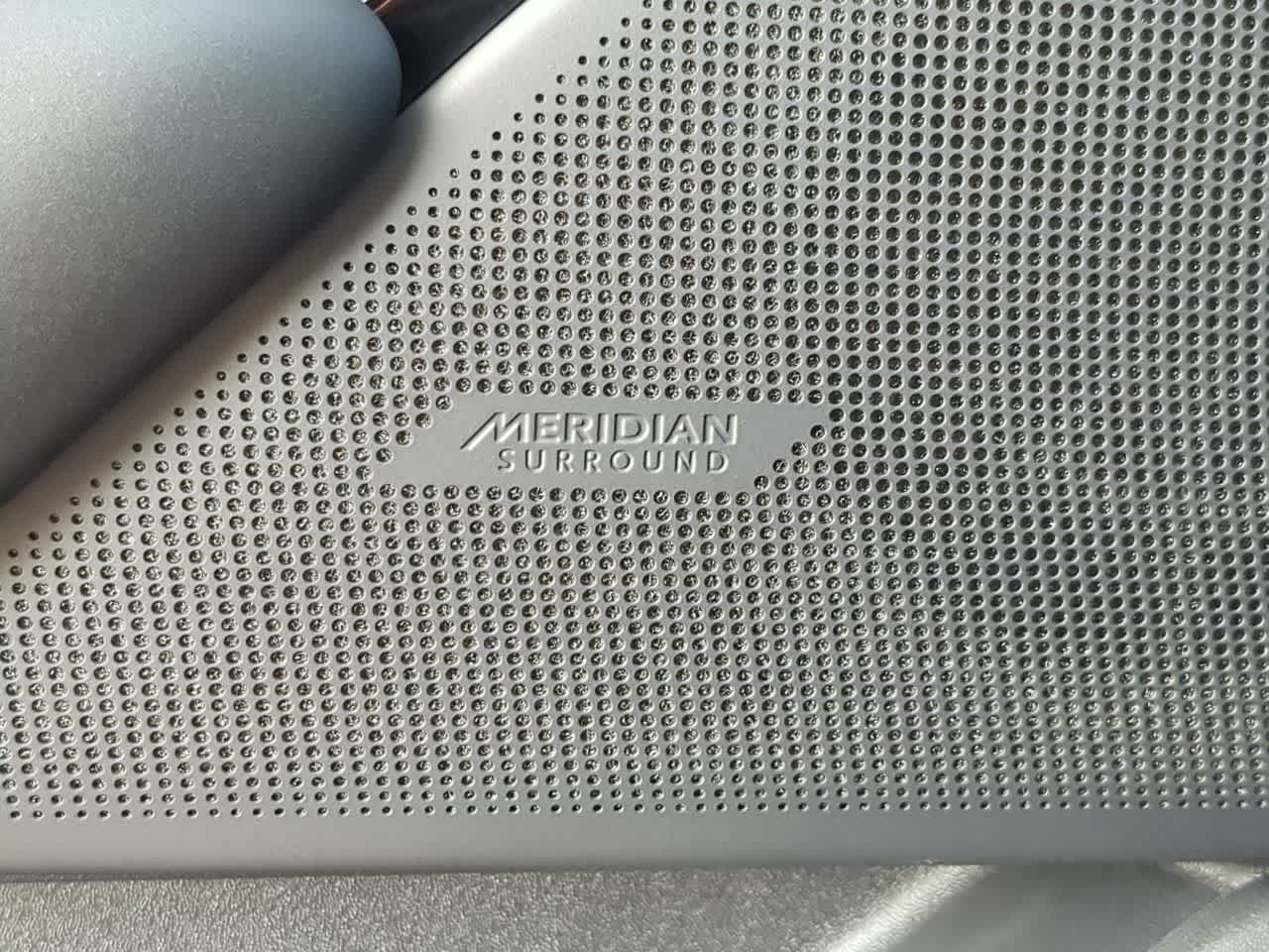 Thumbnail: 2026 Land Rover Range Rover Velar - 33