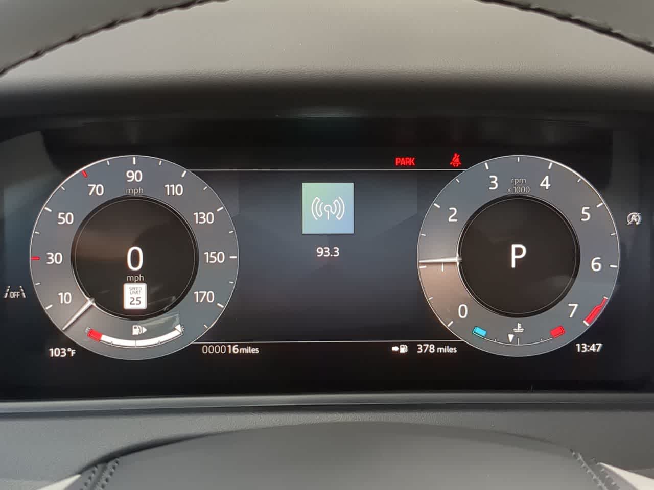 Thumbnail: 2026 Land Rover Range Rover Velar - 35