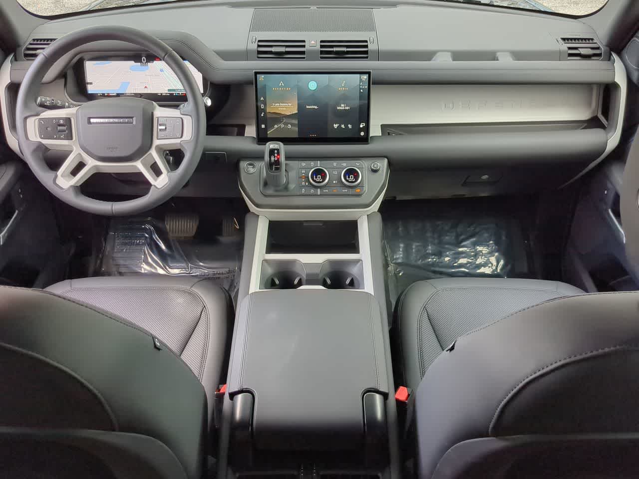 Thumbnail: 2025 Land Rover Defender - 16