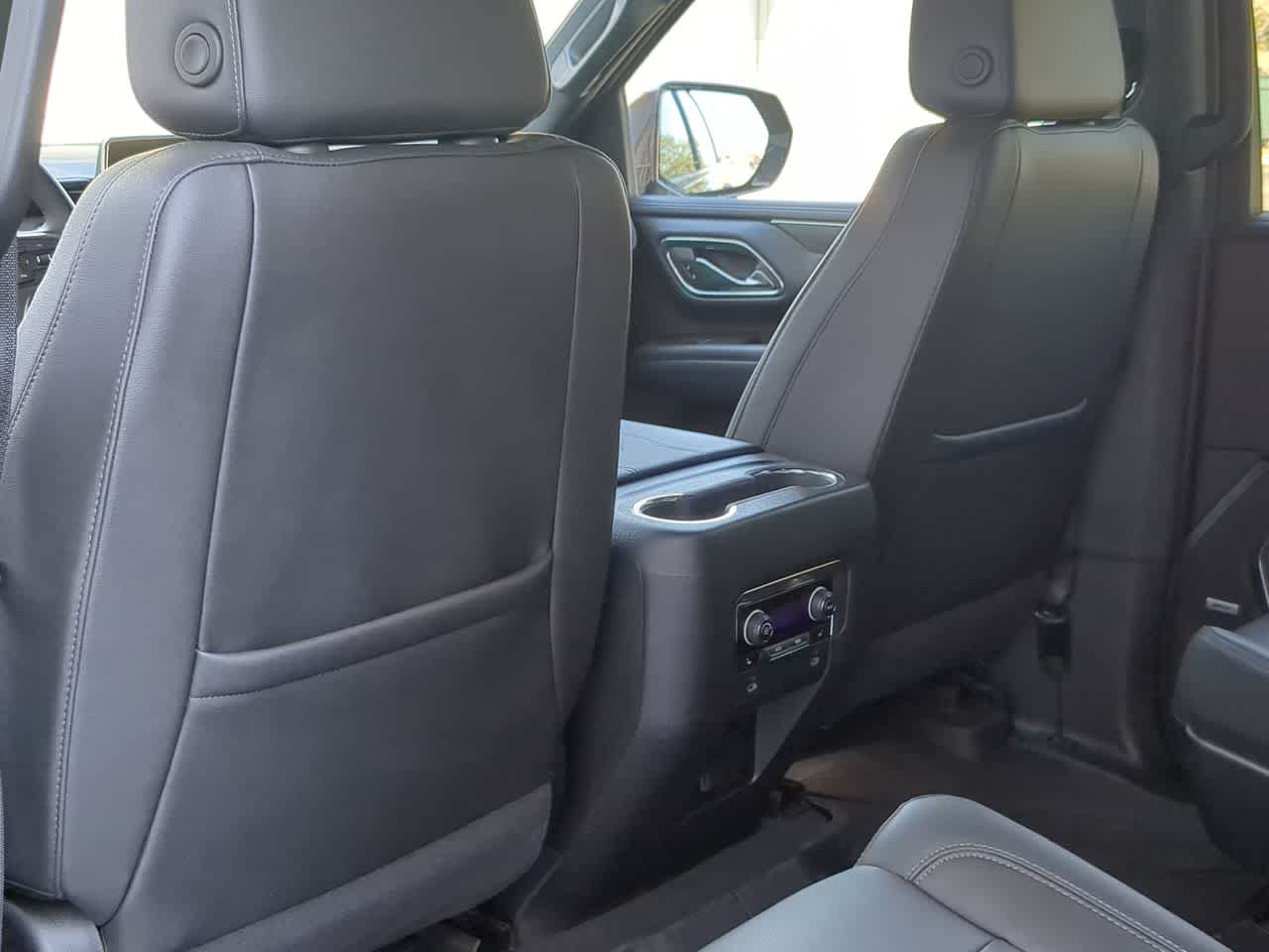 Thumbnail: 2023 Chevrolet Suburban - 16