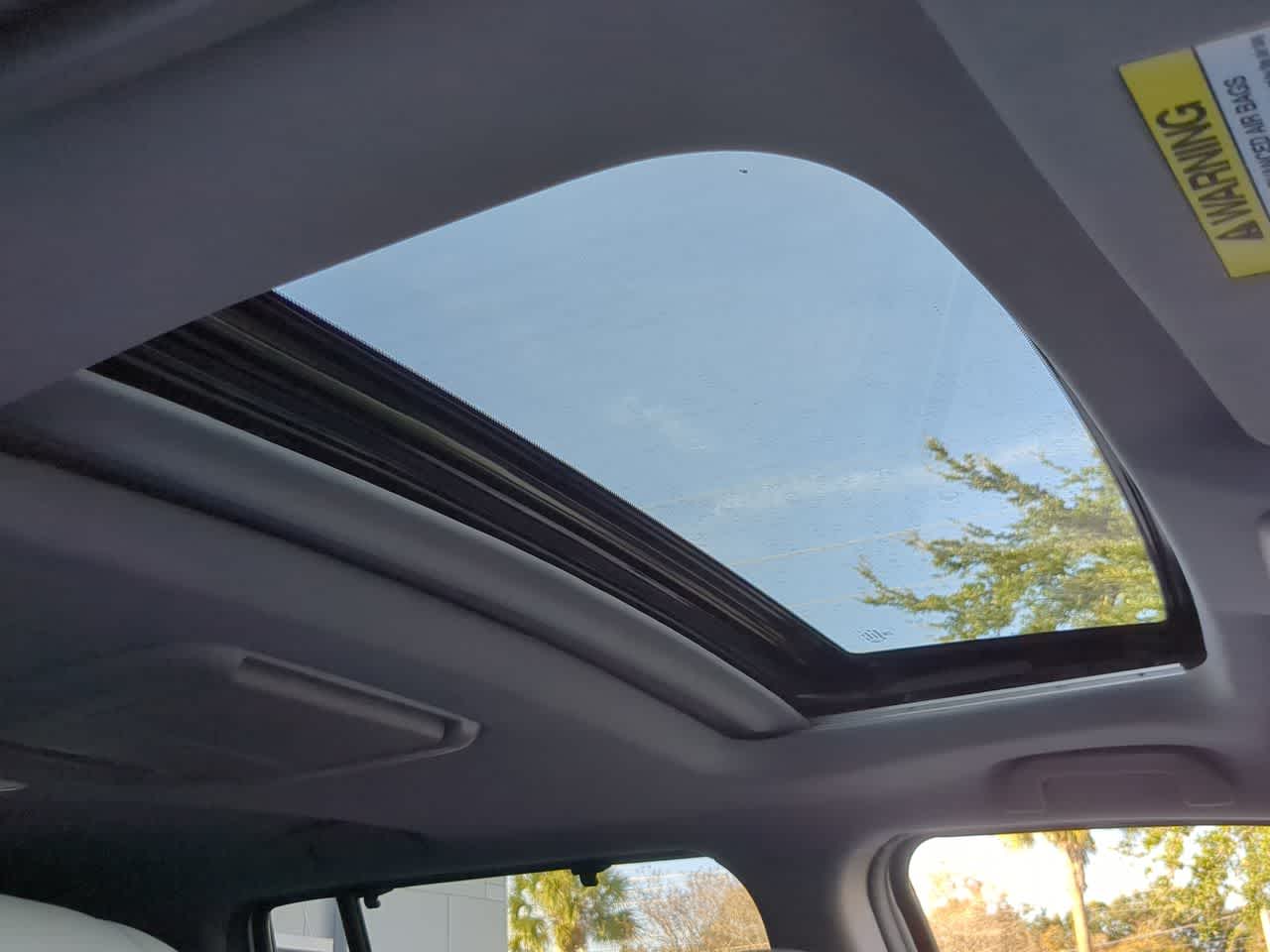 Thumbnail: 2015 Honda Pilot - 19