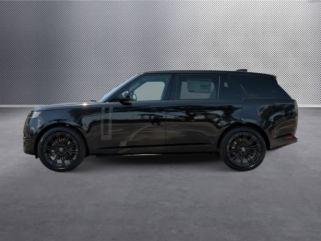 2025 Land Rover Range Rover SE 5