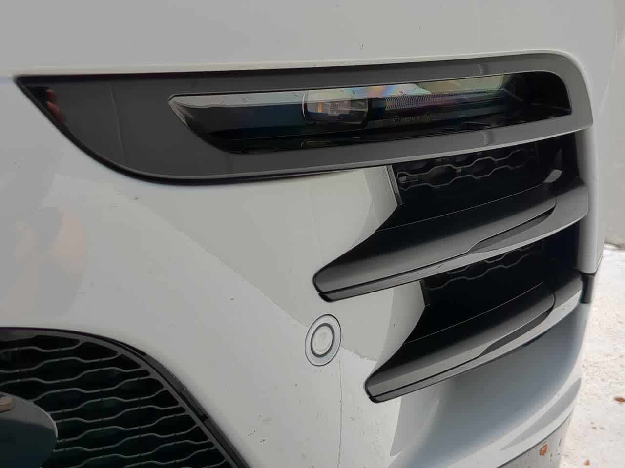 Thumbnail: 2026 Land Rover Range Rover Velar - 11