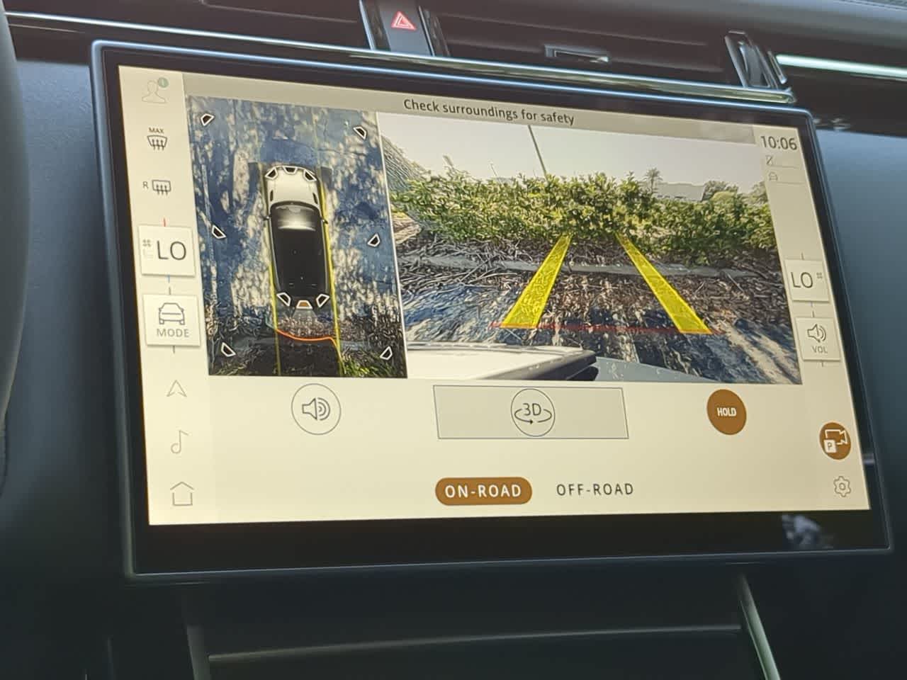Thumbnail: 2026 Land Rover Range Rover Velar - 31