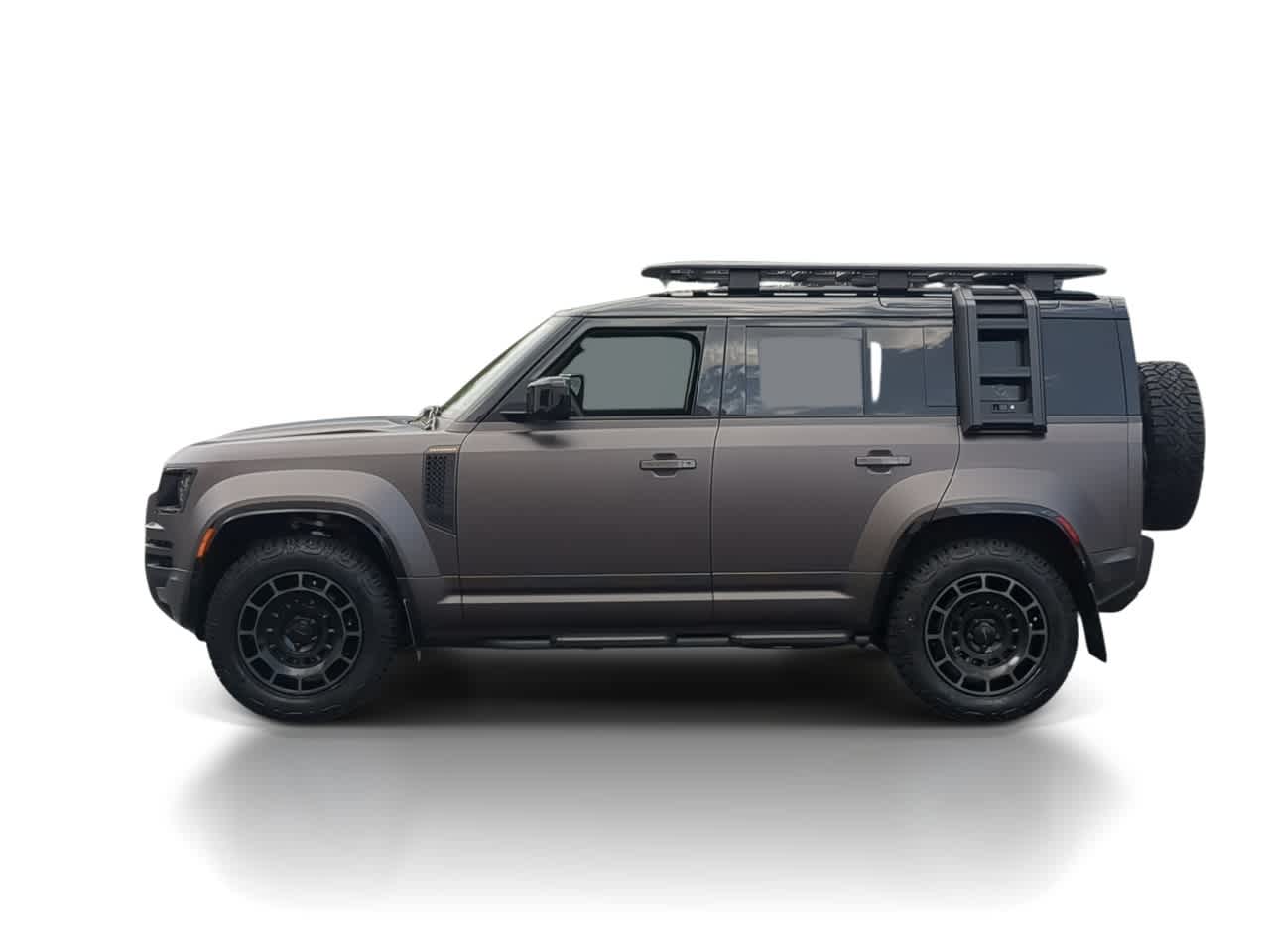 Thumbnail: 2026 Land Rover Defender - 5