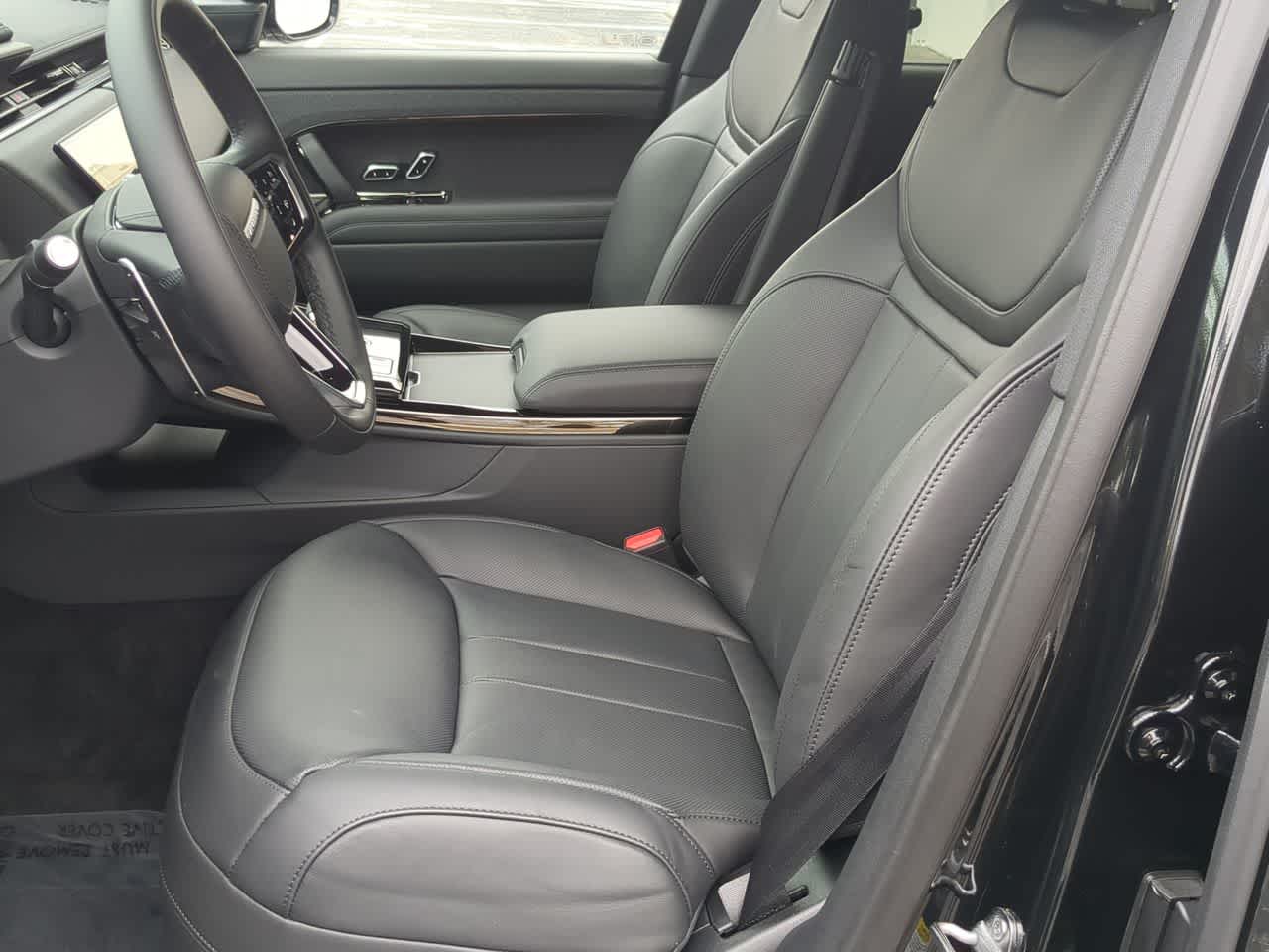 Thumbnail: 2026 Land Rover Range Rover Sport - 15