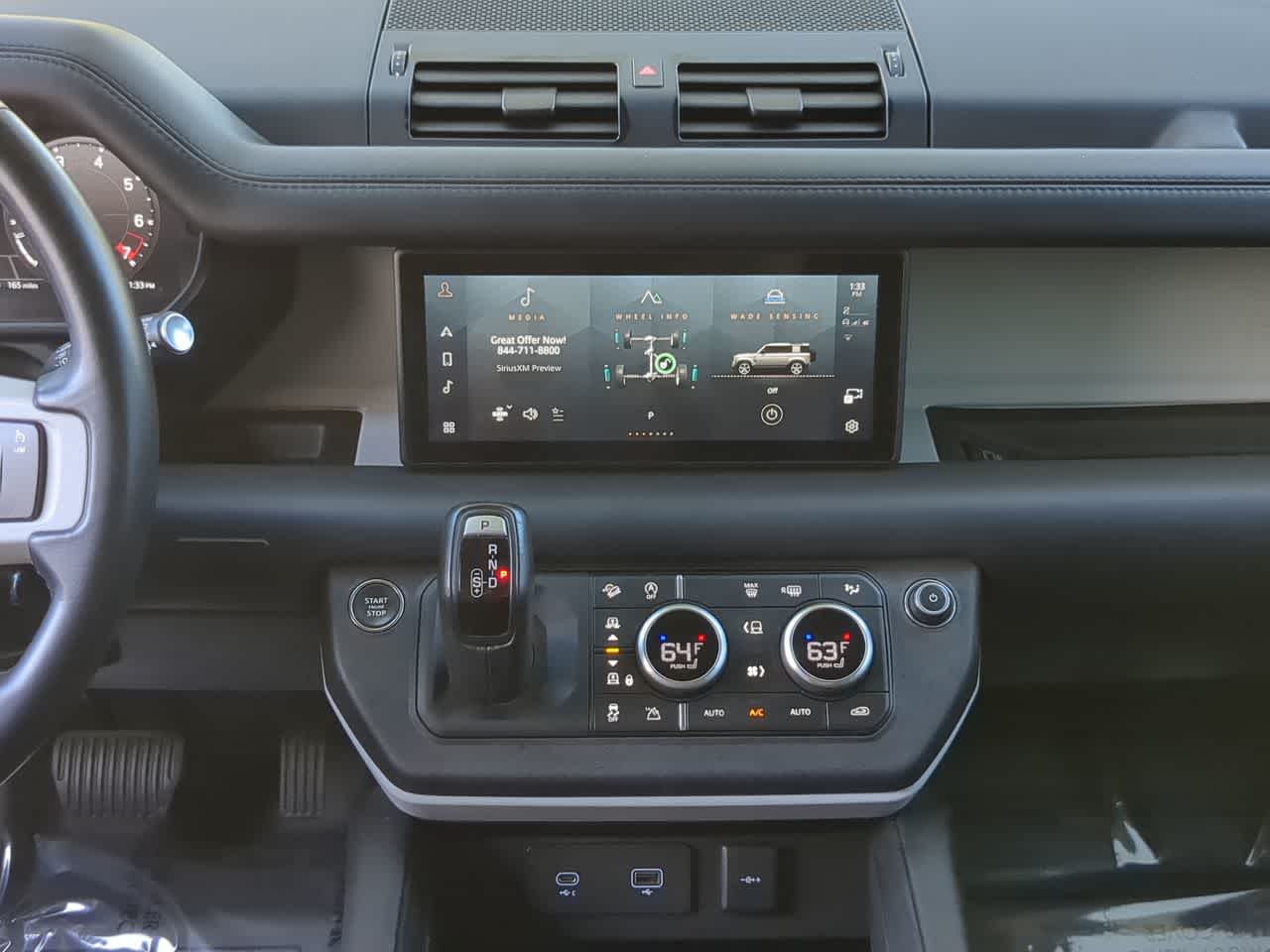 Thumbnail: 2023 Land Rover Defender - 29