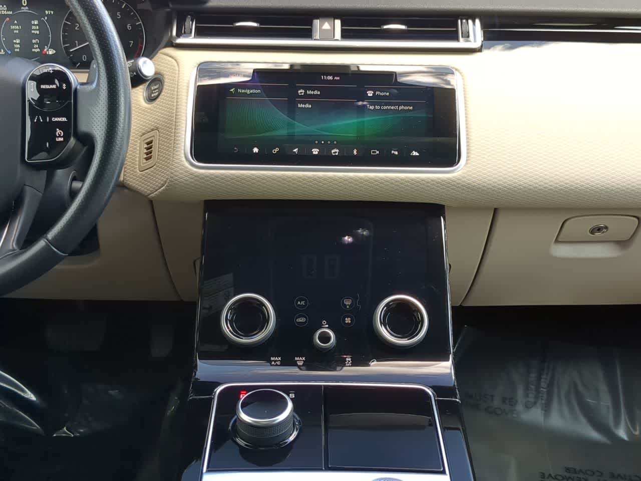 Thumbnail: 2020 Land Rover Range Rover Velar - 29